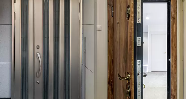 Burglar Proof Front Door Repair in Valrico, FL