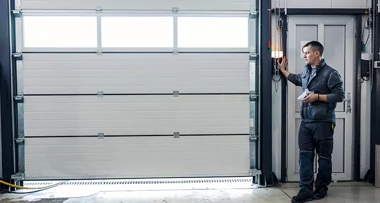 Our Garage Door Repair Services in Valrico, FL