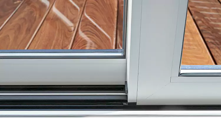 Patio Door Jammed Shut in Valrico, FL