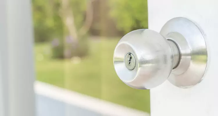 Patio Door Mechanism Jammed in Valrico, FL