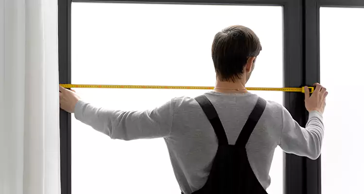 Retractable Deck Screens Repair in Valrico, FL