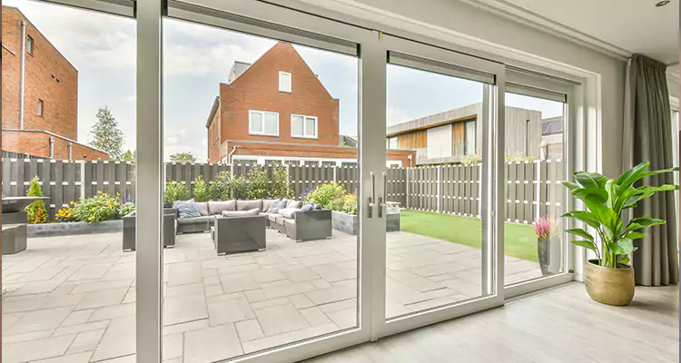 3 Panel Sliding Glass Door Repair in Valrico, FL